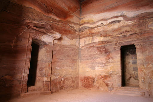 Inside The Treasury of Petra | The Cheap Route