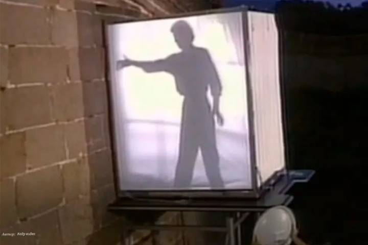 Copperfield „átsétált” a kínai nagy falon. Képkocka a televíziós felvételből.