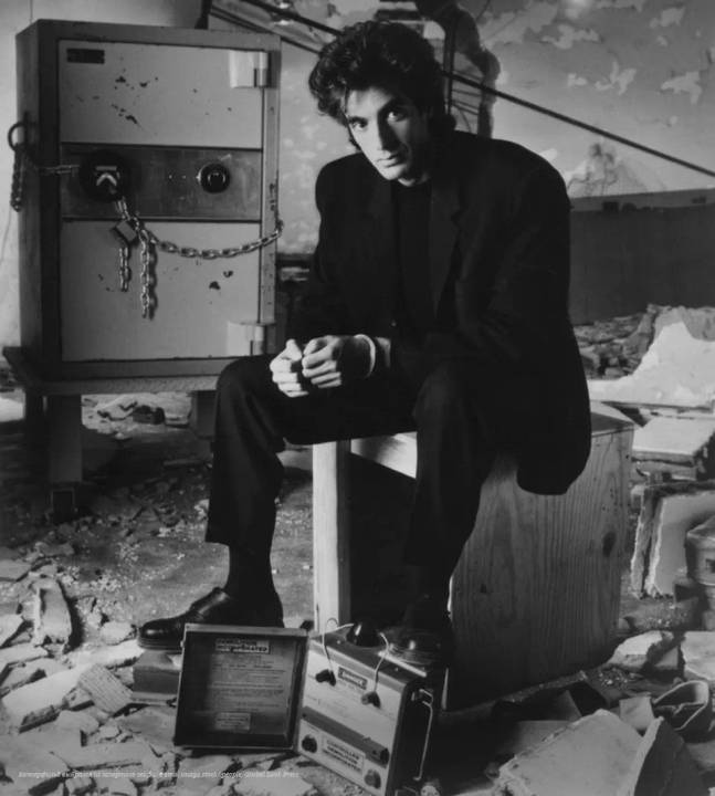 Copperfield a széfből való kiszabadulás pillanatában.